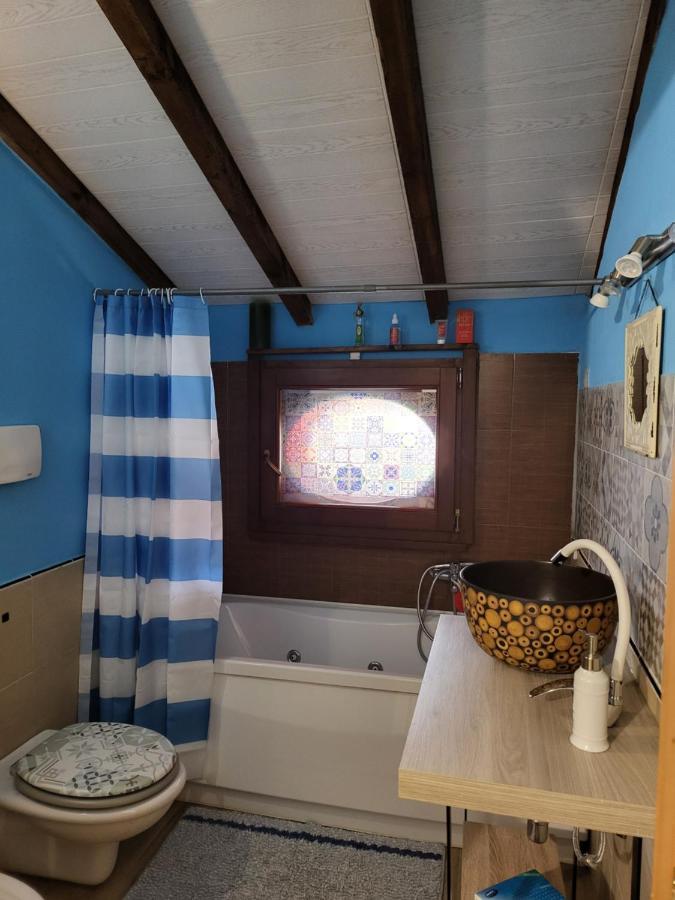 A Casa Di Luca Hotell Mediglia Eksteriør bilde