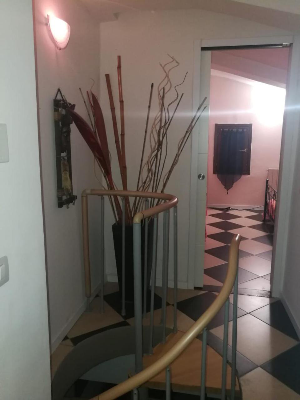 A Casa Di Luca Hotell Mediglia Eksteriør bilde
